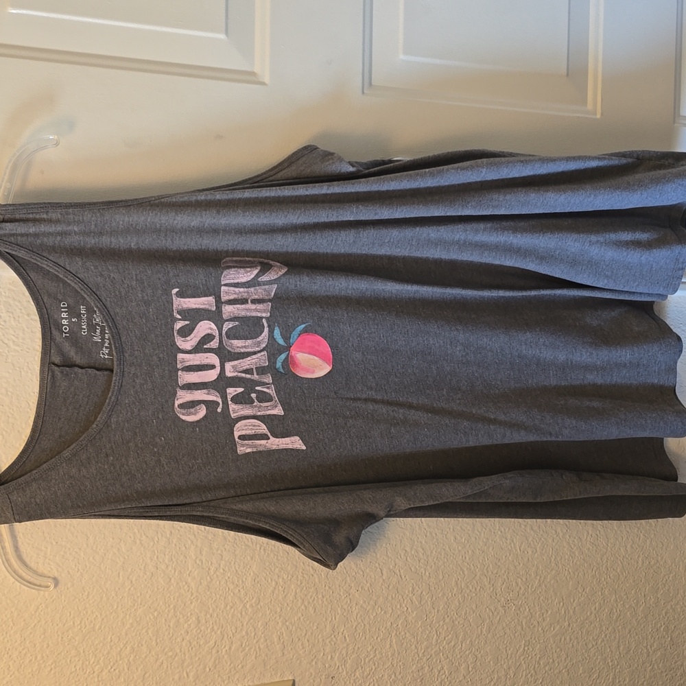 Torrid Just Peachy tank top size 5
